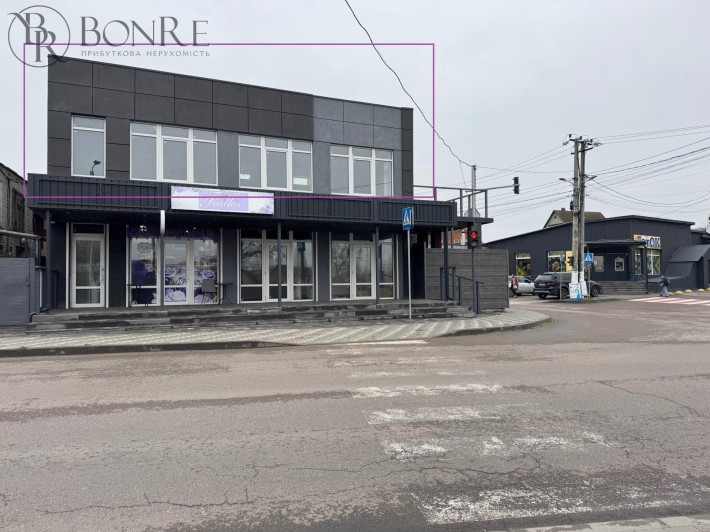 Оренда, Торгове,Фасад, Космонавтів, 60м2. - фото 1