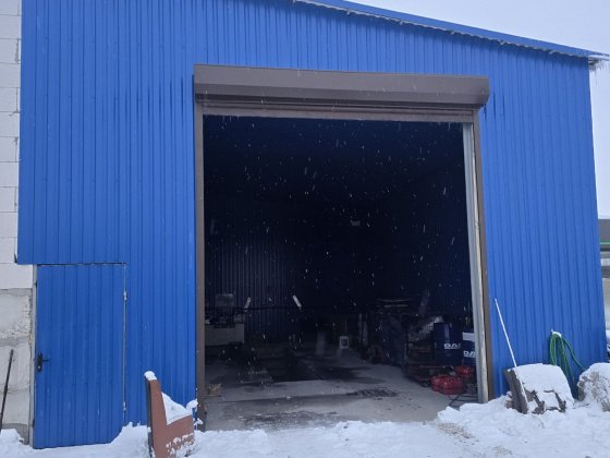 Бокс з ямою та обладнанням Крюківщина