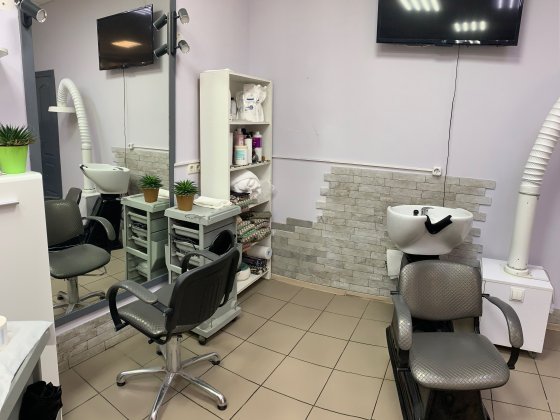 Оренда місця перукаря перукарське крісло Софіївська Борщагівка