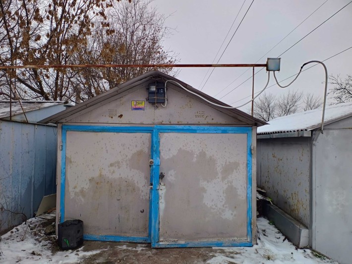 Свободен,срочно! Сдам гараж Косиора, Батумская 52 утепленный с охраной - фото 1