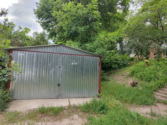 Здам гараж біля ресторану "Чача" Кропивницкий