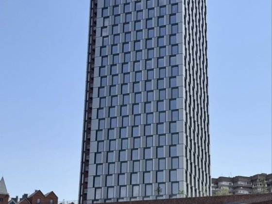 Здам паркомісця в ЖК МАЯК на Січеславській набережній.