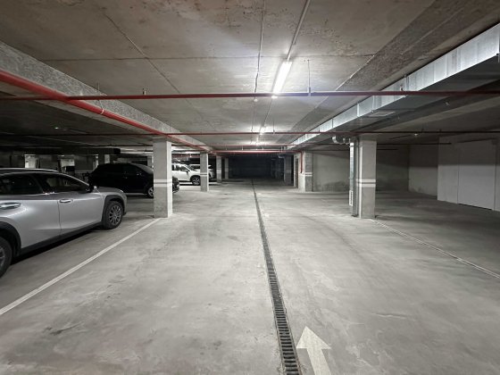 Оренда закритого паркомісця у підземному паркінгу ЖК Краківський Львів