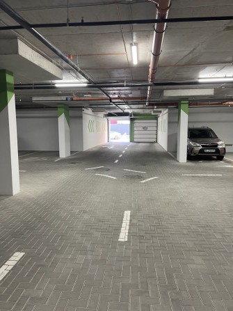 Паркомісце Грінвіль, паркінг біля Спартака - фото 1