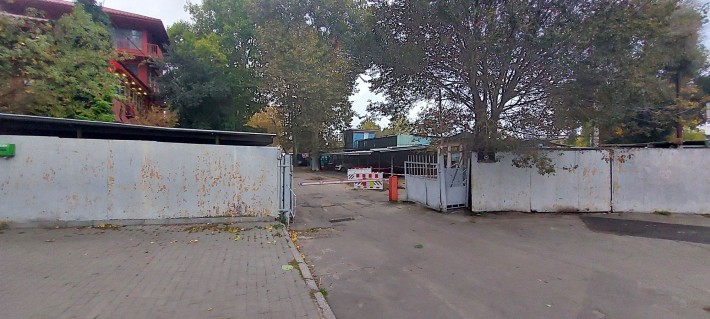 Місце на парковці 5 фонтана - фото 1