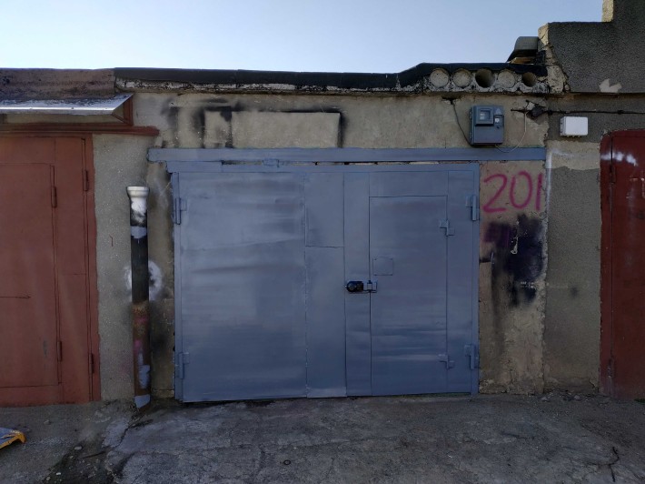 Гараж каменный Ильфа и Петрова\Вильямса Пожарная часть. Стоянка. - фото 1