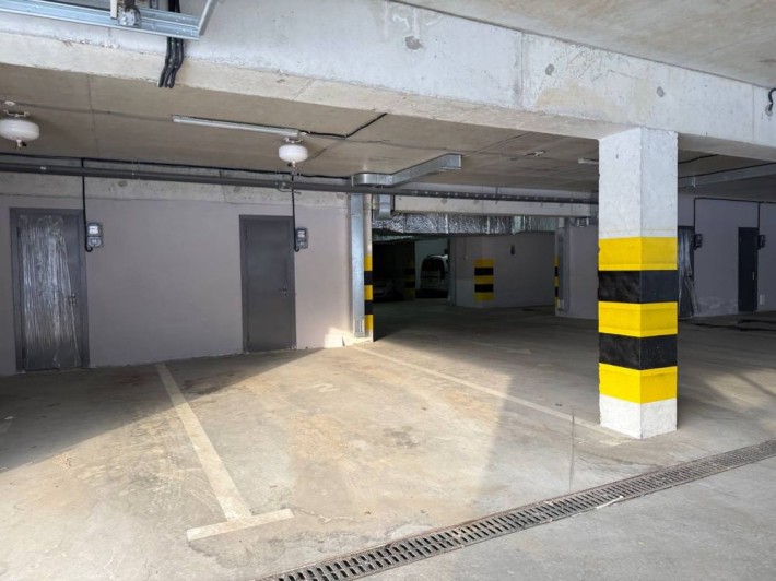 Паркінг підземний жк Тополіс ріел мазепи парковка гараж паркомісце - фото 1