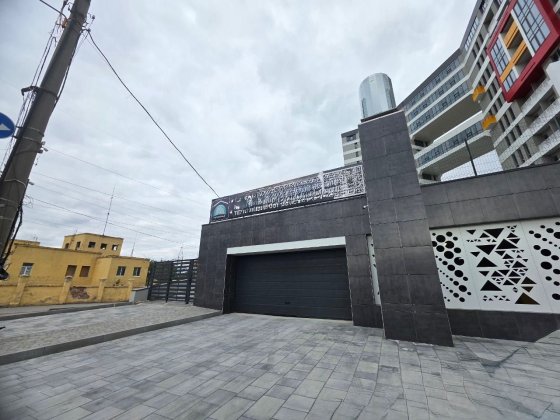 D1M Здам в оренду паркомісця в підземному паркінгу в центрі міста. Харків