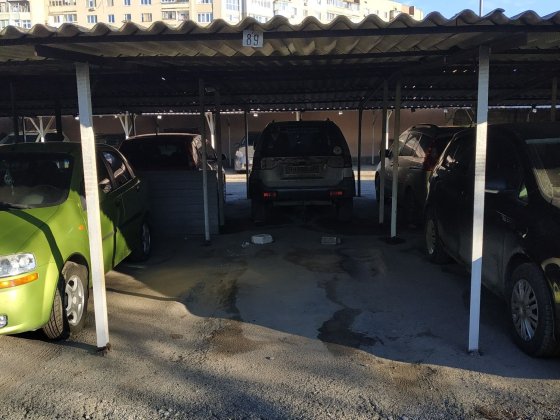 Сдам крытое место на охраняемой стоянке Одеса