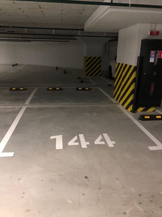 Здам паркомісце в ЖК White Lines — поруч з ліфтом - фото 1