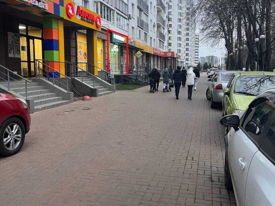 Супер фасад! Торговельне приміщення! Вишневе 64,9 м2 Ходосовка