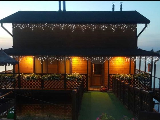 Оренда Енергонезалежного Будинку на воді під Києвом у КМ "Золоче" Вишеньки