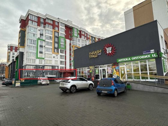 Оренда комерційного приміщення Біля Трашу, Чабани, Фасад, Трафік Чабани