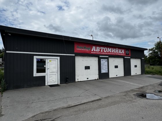 Cдам бокс в оренду под детейлинг