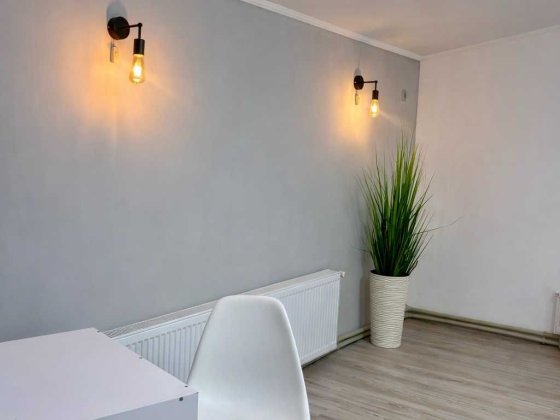 Здам в суборенду приміщення деталі за телефоном Кагарлик