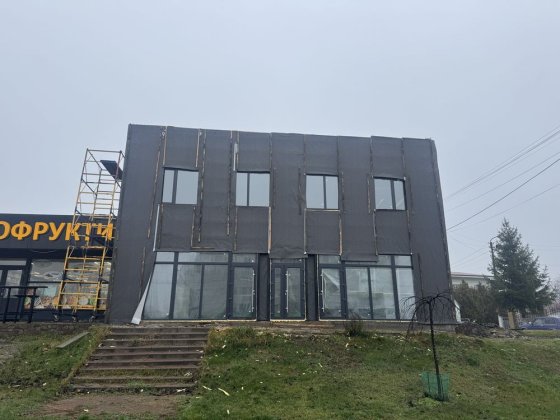 Оренда , комерційне приміщення , центр. Миронівка