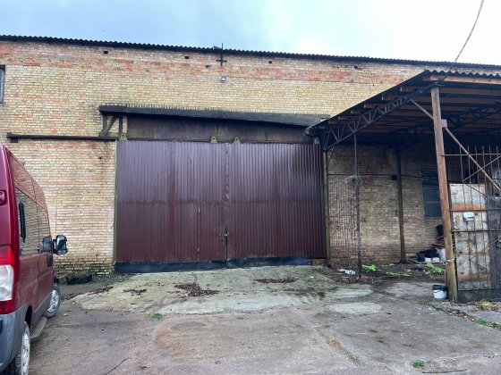 Оренда приміщення під СТО Микуличі