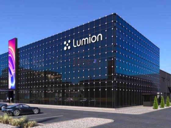 Оренда першого поверху  бізнес центру вул. Антонова 6, Чайки Чайки