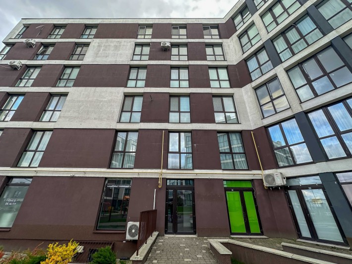 Оренда комерційного приміщення в ЖК Grand Village, с. Сокільники - фото 1