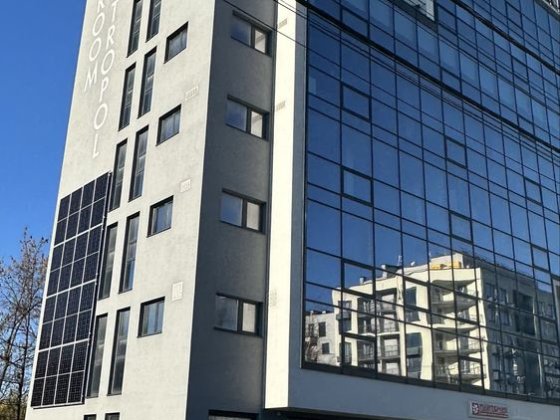 Оренда приміщення по вул. Щирецька в бізнес центрі (Quoroom Metropol) Скнилов