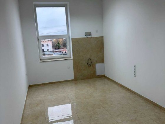 Оренда офісного приміщення з ремонтом Сокаль