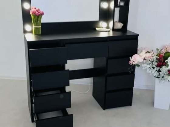 Робоче місце бровіста/візажиста Первомайск