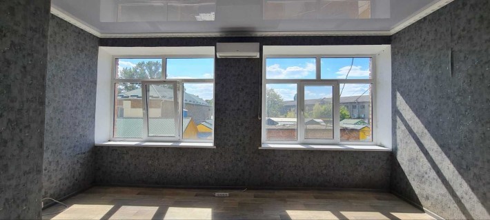 Оренда кабінету в центрі міста - фото 1