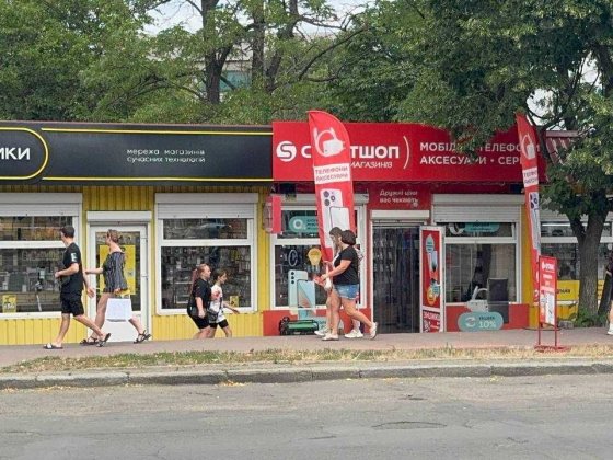 Мкрн Коротченко  17 кв.м. ТОП місце фасад прохідняк Первомайськ