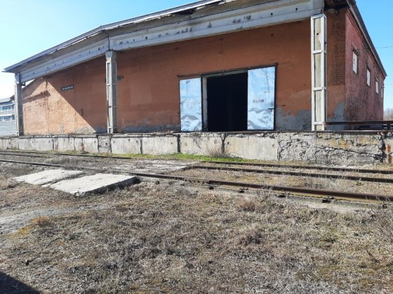 Здаються складські приміщення 1052кв.м;591кв.м;1534кв.м. Золотоноша