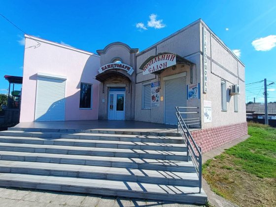 Оренда приміщення в центрі міста Тальное