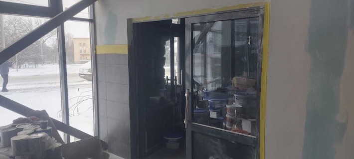 Сокиряни, Черновицька обл., оренда в АТБ, без посередників, 57,9 м2 - фото 1