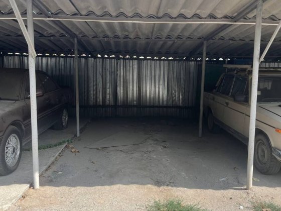 СДАМ место на охраняемой стоянке"ОФИЦЕР" Одеса