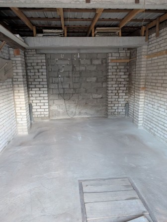 Оренда  гараж цегляний (рембаза) - фото 1