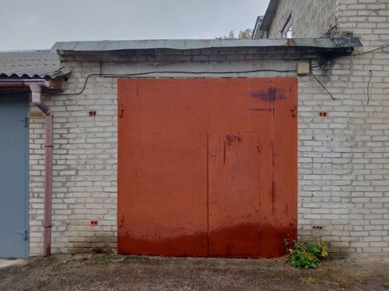 Здам гараж в оренду Рованці