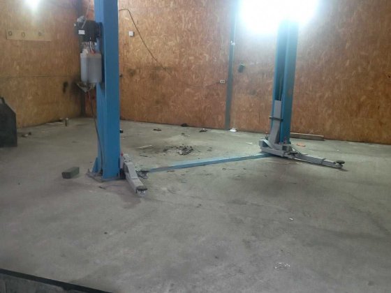 Гараж в оренду під СТО Березне