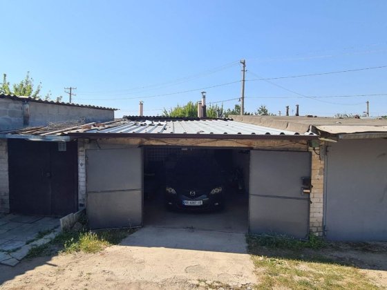 Продам гараж, район хлібозаводу