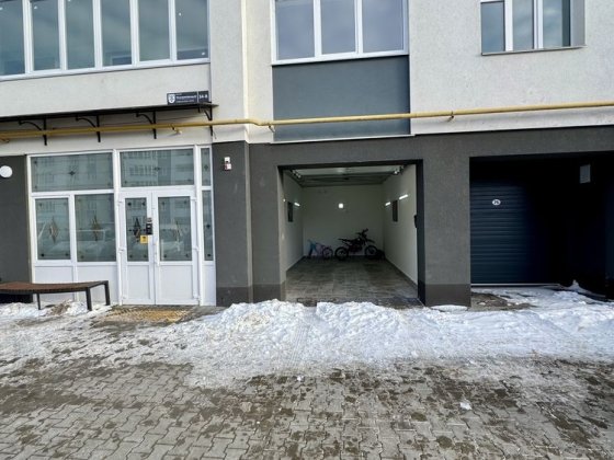 Продам гараж в престижній новобудові Хмельницький