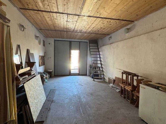 Продаж місця в гаражному кооперативі під легкове авто Хмельницький