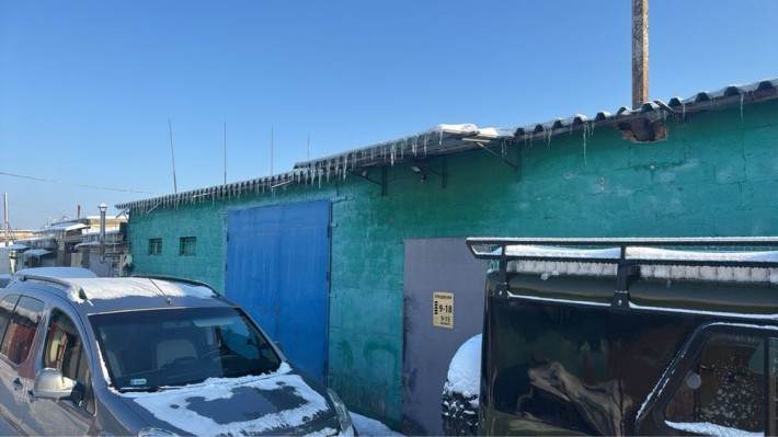 Продам бокс гк Політ 300м/кв - фото 1