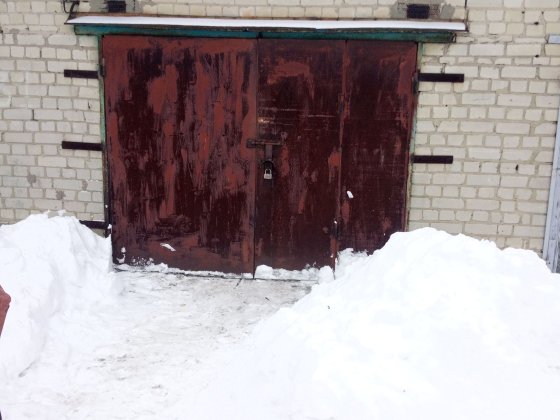 Продам гараж цегляний. Ровно