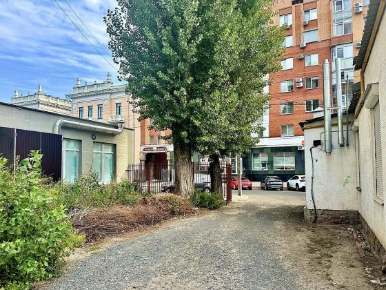 Цегляний гараж в центрі міста Полтава Полтава