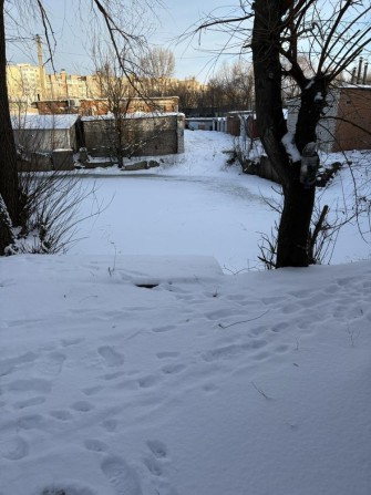 ГАРАЖ АК25 (вул. Тичини) - фото 1