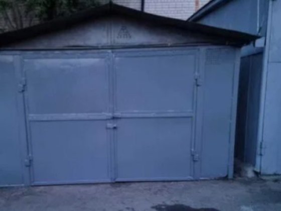 Продам металевий гараж в гаражному кооперативі "Планер" Лівобережний-3 Дніпро