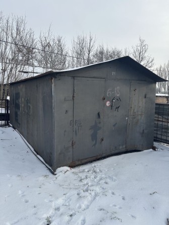 Продам гараж в хорошем состоянии цельно металлические - фото 1