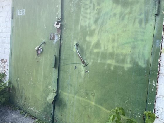 Продам гараж кооператив *Автолюбитель*Житомир