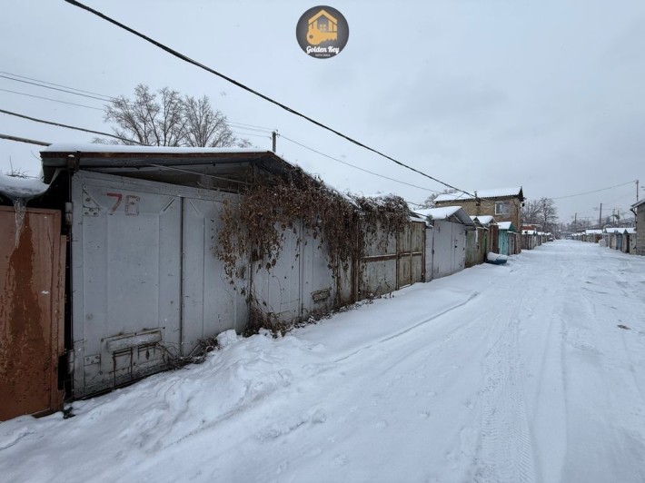 Продам Гараж,розміри 6.56*3.16,приватизований,м. Київ,Почайна - фото 1