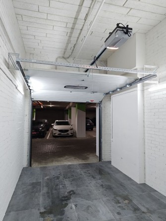 ВЛАСНИК Продаж гаражного боксу з ремонтом у Greenville Park - фото 1