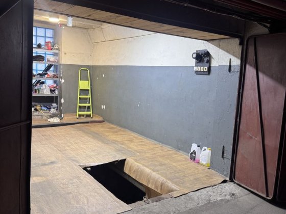 Продаж гаражу на 1 поверсі Киев