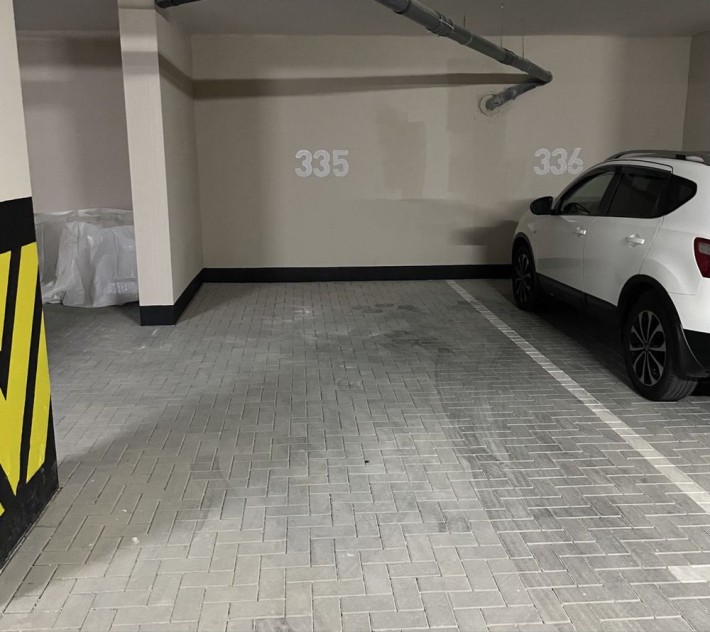 Продам паркоместо в ЖК Авиньон - фото 1