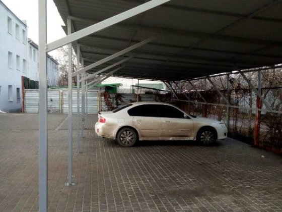 Своё место на крытой парковке. Таирова. Закрытая территория. Оплат нет Одеса